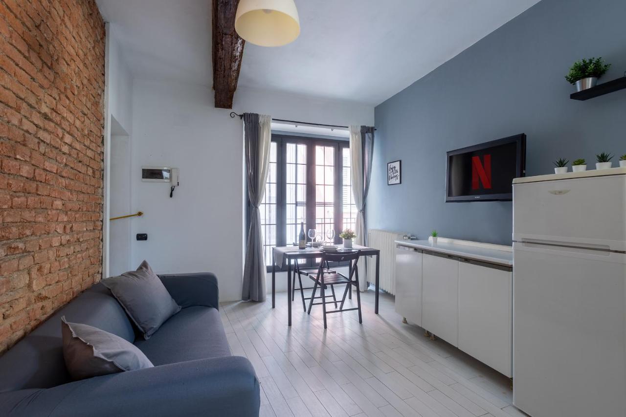 Centro Storico • Wi-Fi, Netflix E Terrazzo Daire Pavia Dış mekan fotoğraf